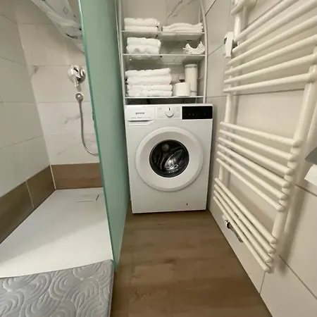 Ella Apartamento *