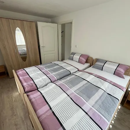 Ella 公寓 马克托波道夫